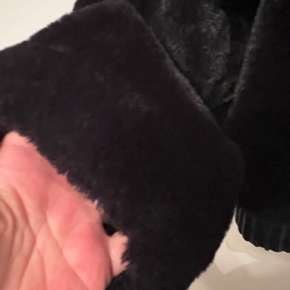 ZARA Black Faux Fur Hooded Zip Up Jacket Size Small - Picture 3 of 6